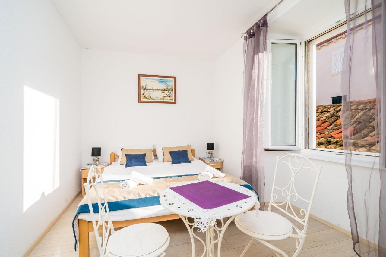 Deluxe Rooms With A Terrace View At Old City Gate 두브로브니크 외부 사진