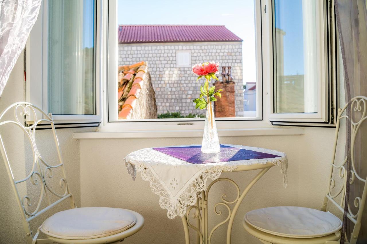 Deluxe Rooms With A Terrace View At Old City Gate 두브로브니크 외부 사진