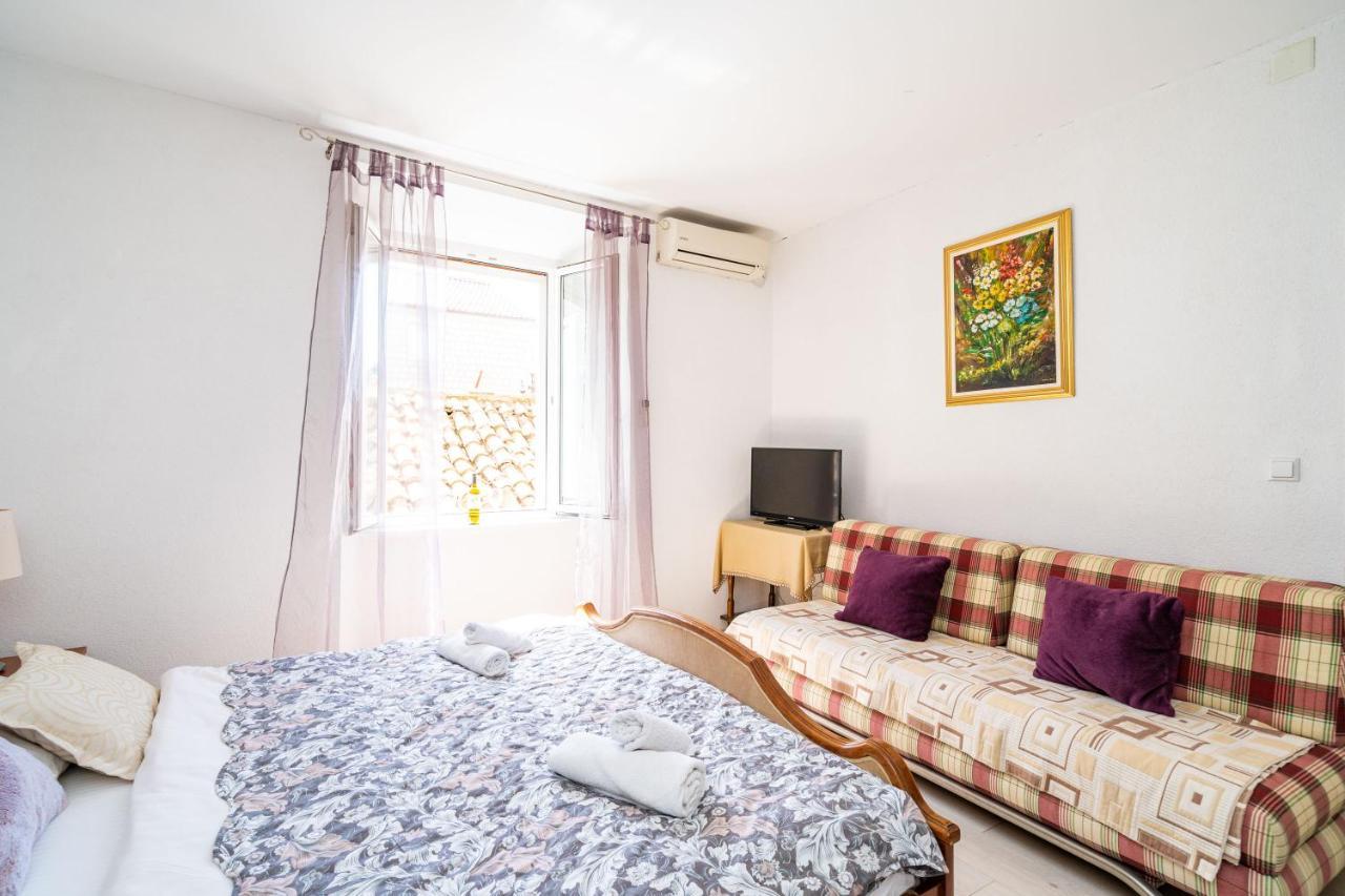 Deluxe Rooms With A Terrace View At Old City Gate 두브로브니크 외부 사진