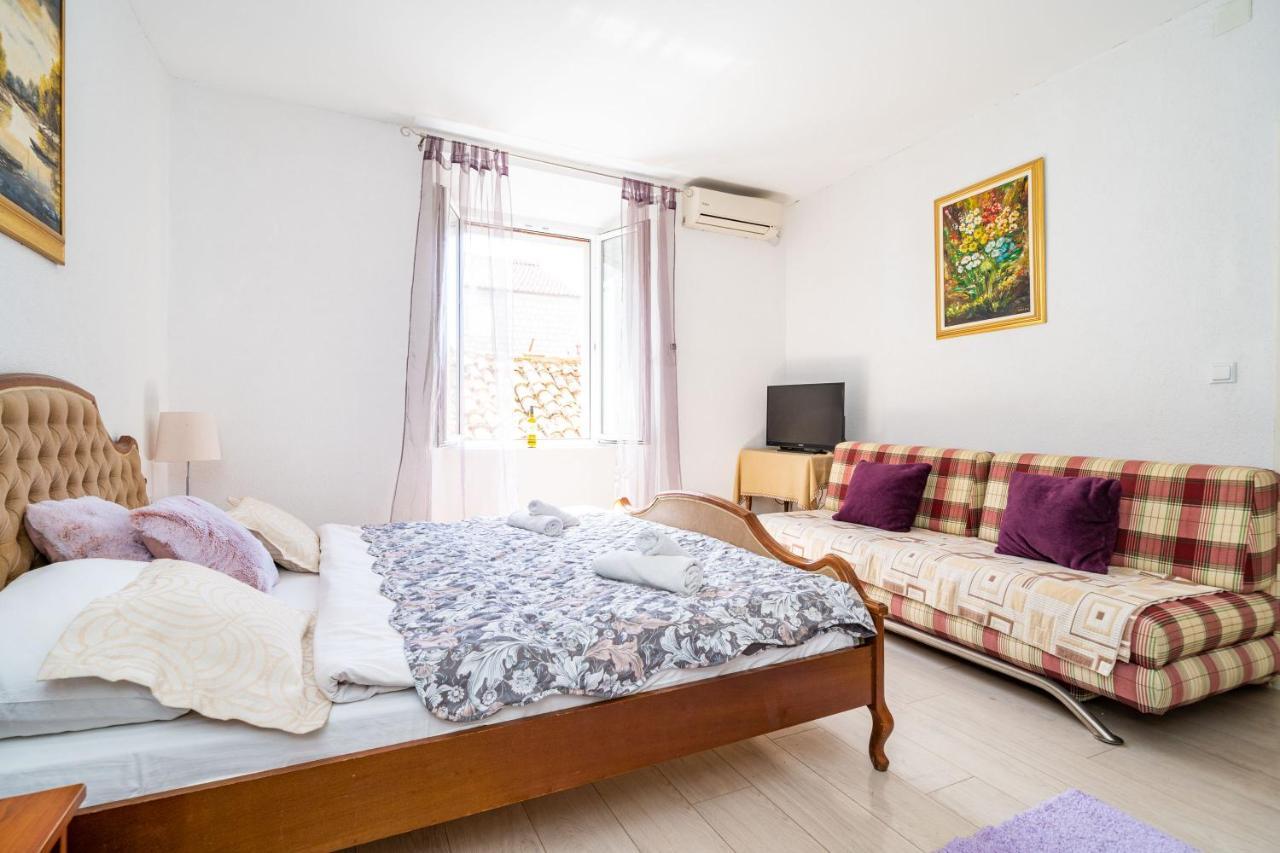 Deluxe Rooms With A Terrace View At Old City Gate 두브로브니크 외부 사진