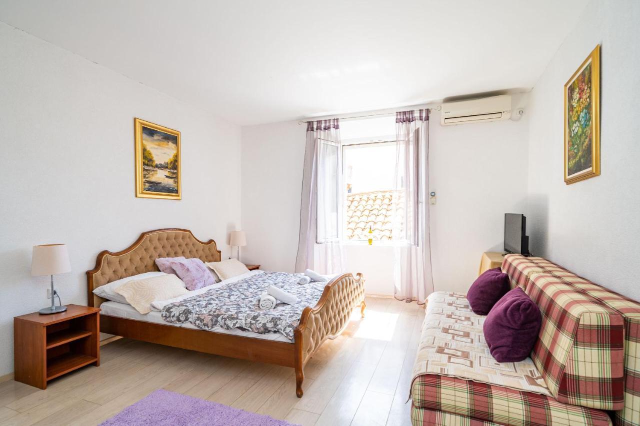 Deluxe Rooms With A Terrace View At Old City Gate 두브로브니크 외부 사진
