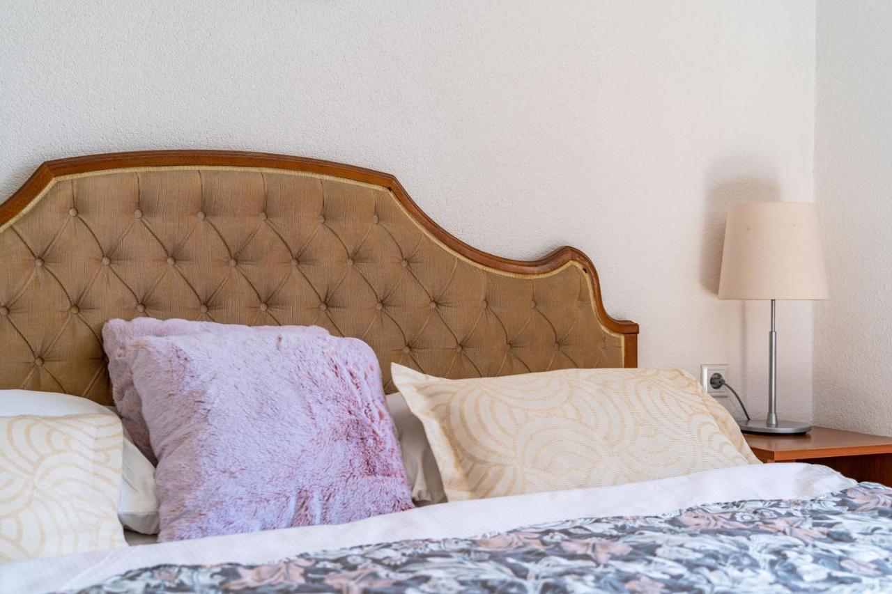 Deluxe Rooms With A Terrace View At Old City Gate 두브로브니크 외부 사진